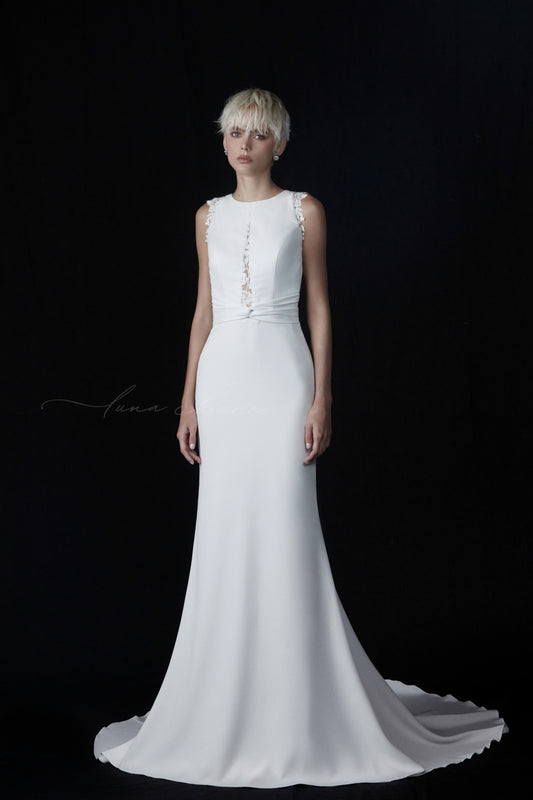 VH0002 off-the-rack wedding dress at Velvet Hour Bridal Los Angeles